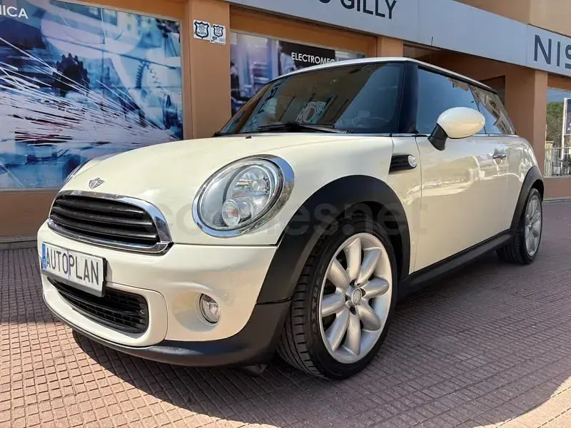 Usado Mini ONE 98 CV (72 kW) 2011 Beige Utilitario