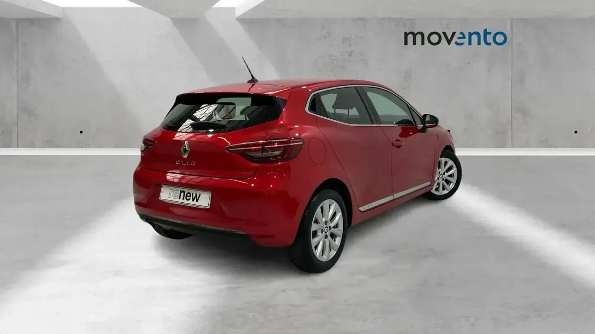 Usado Renault Clio V Zen 100 CV (73 kW) 2022 Rojo Berlina