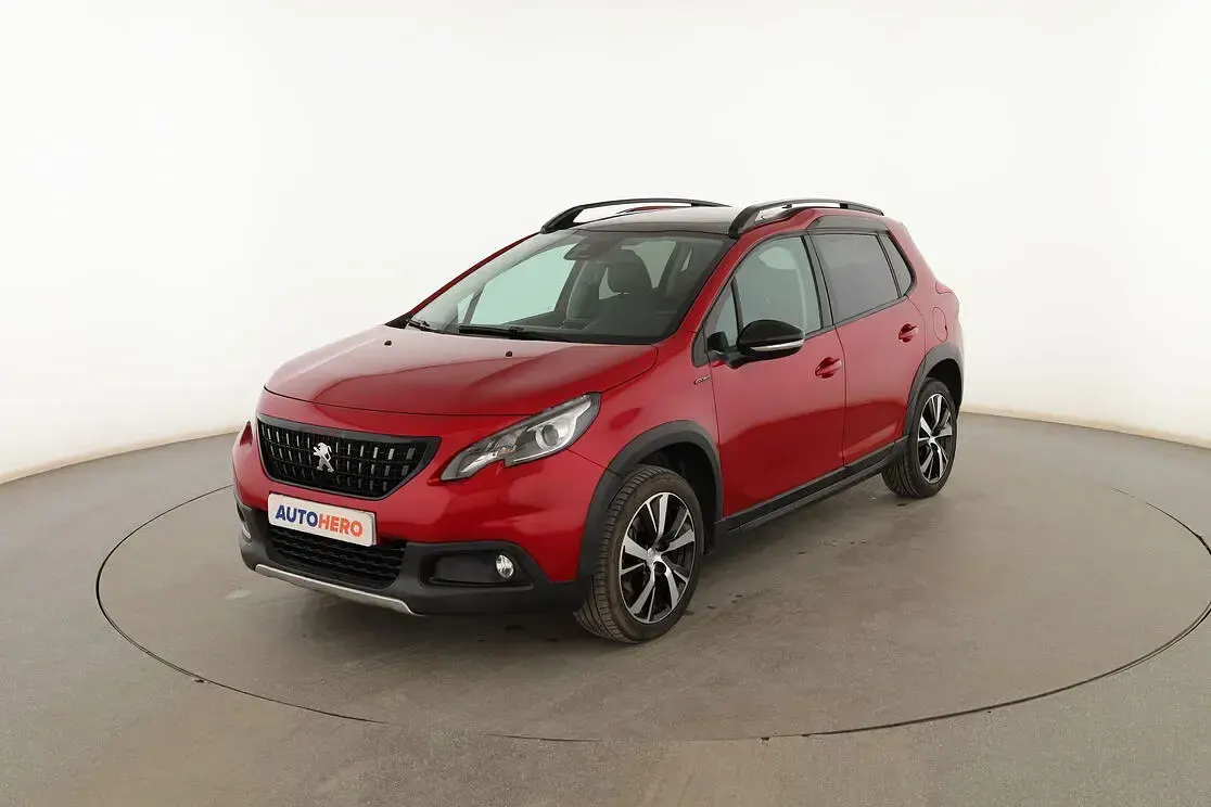 Usado Peugeot 2008 Allure 130 CV (95 kW) 2019 SUV