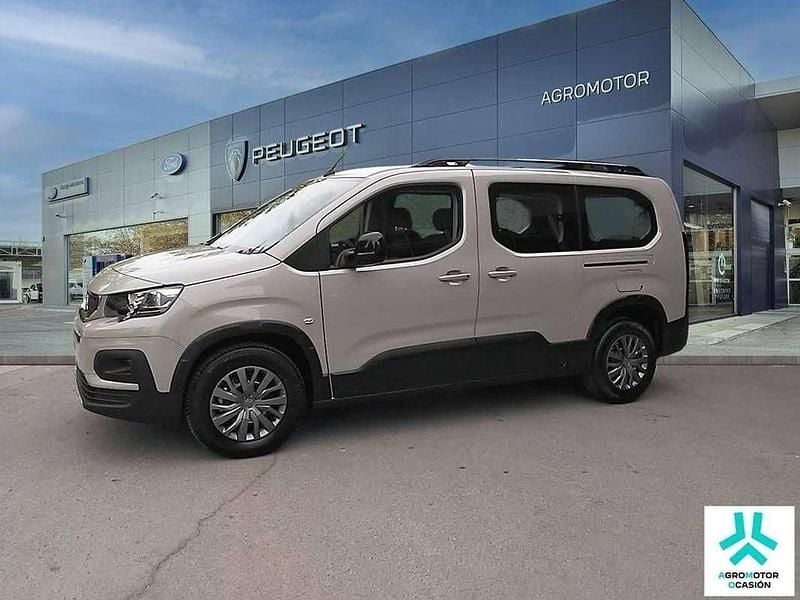 Usado Peugeot Rifter Active 110 CV (80 kW) 2021 Beige Monovolumen