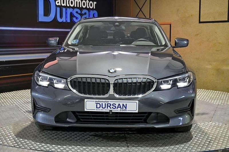 Usado BMW 320 Comfort Edition 190 CV (139 kW) 2021 Gris Berlina