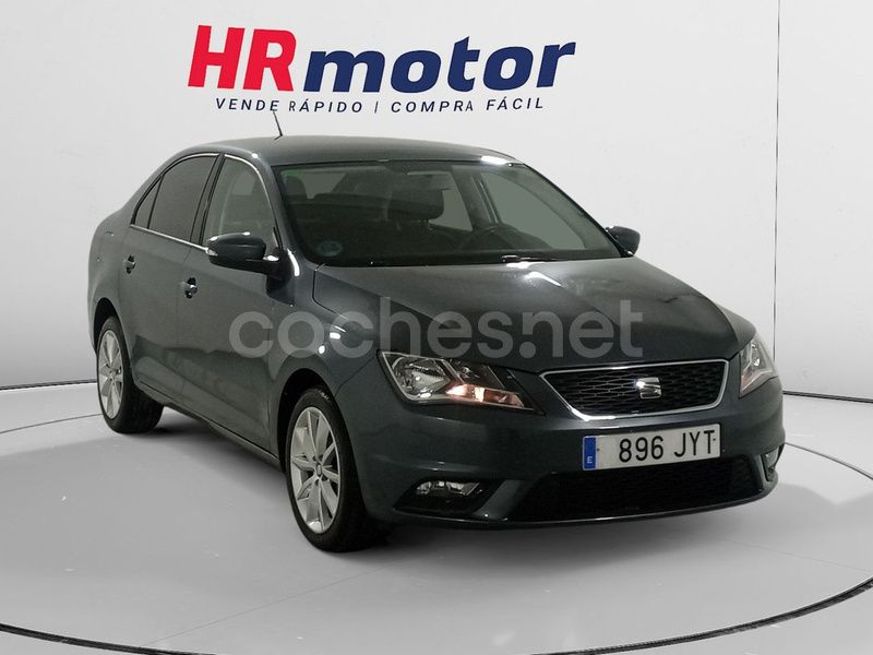 Gris / plata Usado 2017 Seat Toledo Reference Berlina | 10.850 € (Precio justo) - Imagen 1/4