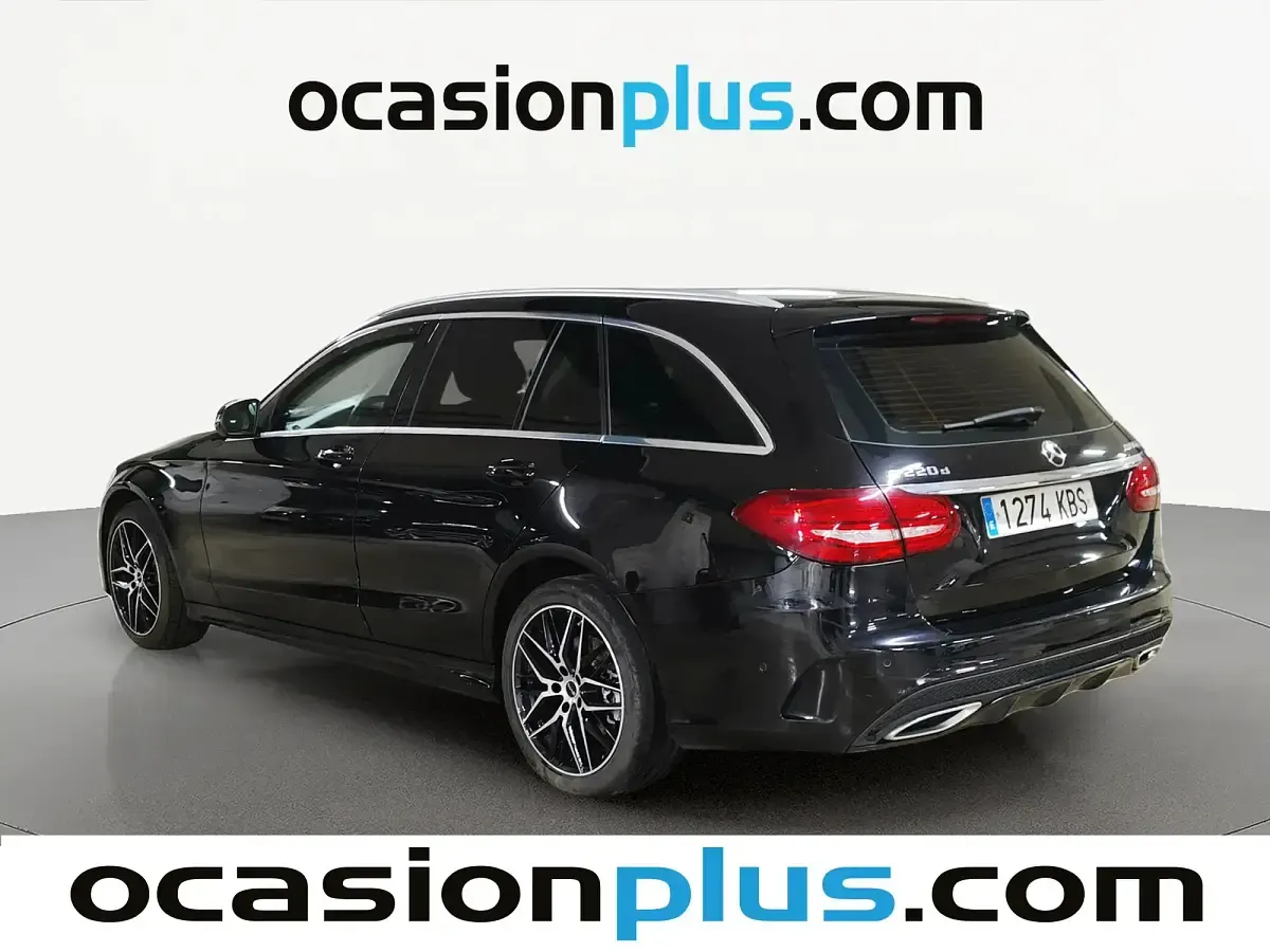 Usado Mercedes 220 170 CV (125 kW) 2017 Negro Familiar