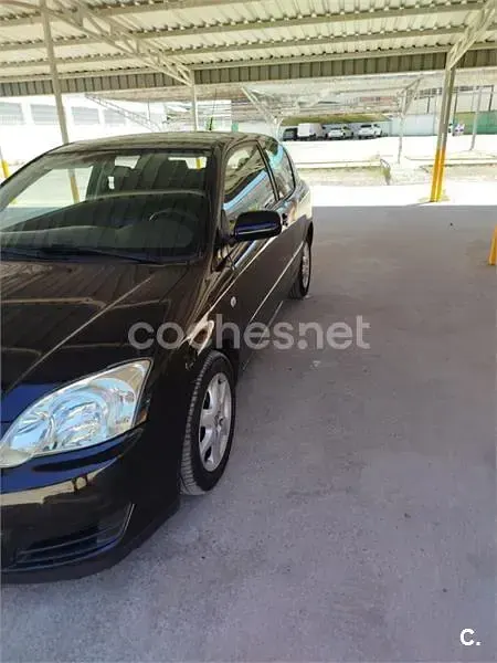 Usado Toyota Corolla Luna 116 CV (85 kW) 2006 Negro Berlina