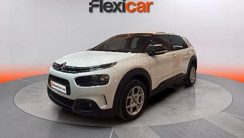Usado Citroën C4 Cactus Feel 99 CV (72 kW) 2019 Blanco Utilitario