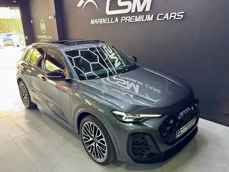 Usado Audi Q5 Sportback Ambiente 367 CV (269 kW) 2026 Gris / plata SUV
