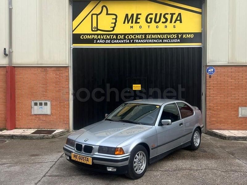 Usado BMW 318 Sport Line 90 CV (66 kW) 1997 Gris / plata Berlina