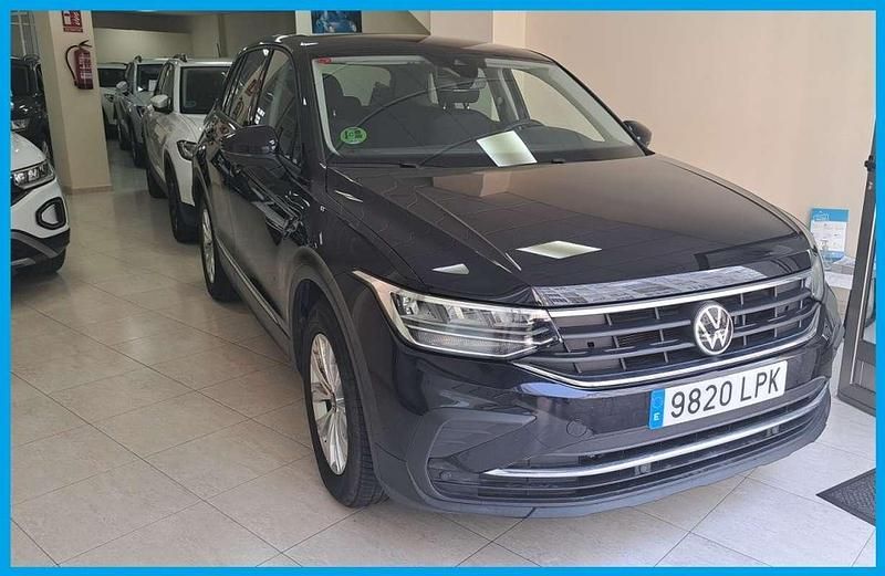 Usado VW Tiguan 122 HP (89 kW) 2021 Preto SUV