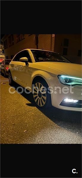 Usado Audi A3 105 CV (77 kW) 2014 Blanco Berlina