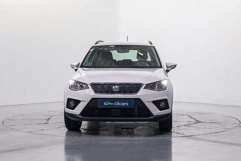 Usado Seat Arona Style 110 CV (80 kW) 2021 Blanco SUV