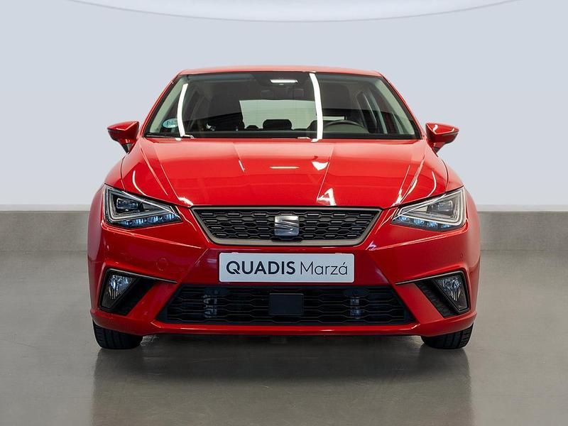 Usado Seat Ibiza Style 110 CV (80 kW) 2023 Rojo Utilitario