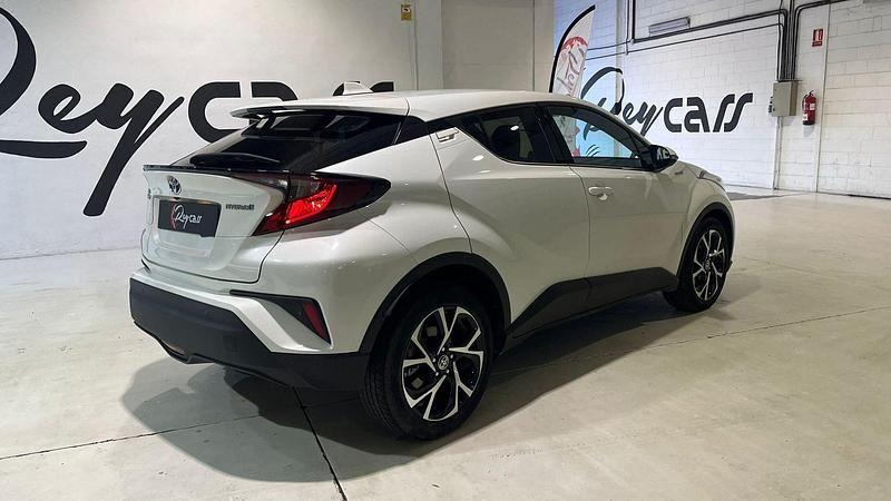 Usado Toyota C-HR Advance 122 CV (89 kW) 2021 Blanco SUV