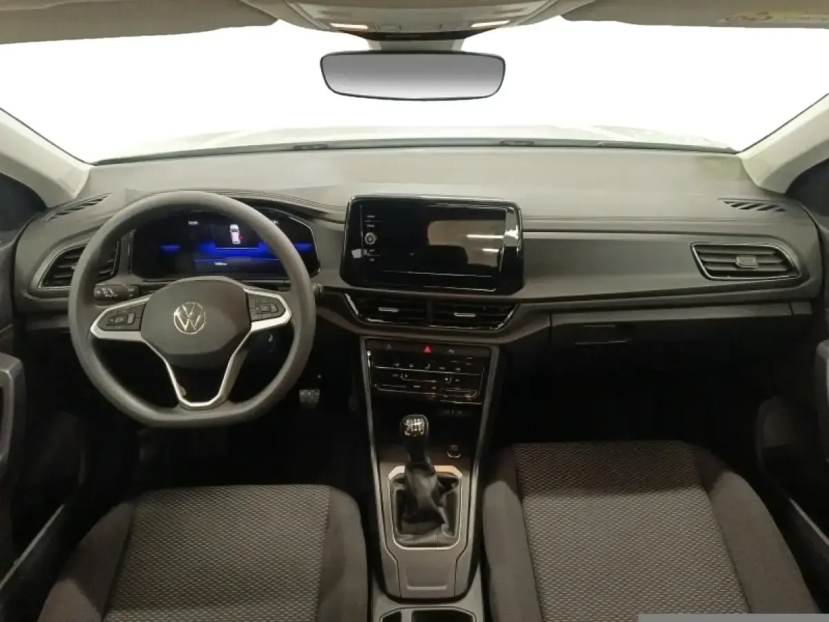Usado VW T-Roc Business 115 CV (84 kW) 2025 Blanco SUV