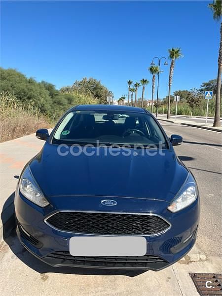 Azul Usado 2018 Ford Focus Trend Berlina | 8200 € (Precio justo) - Imagen 1/4