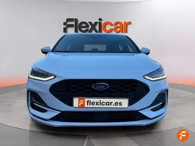 Usado Ford Focus ST-Line 155 HP (114 kW) 2024 Branco