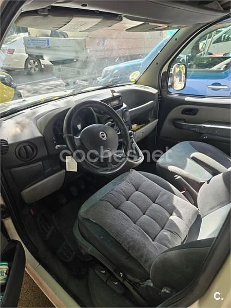 Blanco Usado 2012 Fiat Doblò Monovolumen | 1700 € (Super precio) - Imagen 1/4