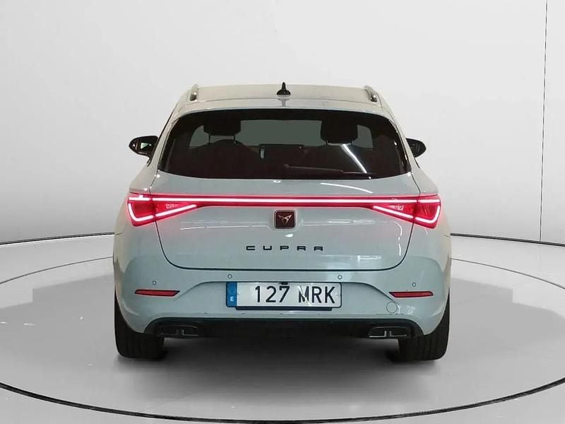 Usado Cupra Leon 150 HP (110 kW) 2024 Branco Carrinha