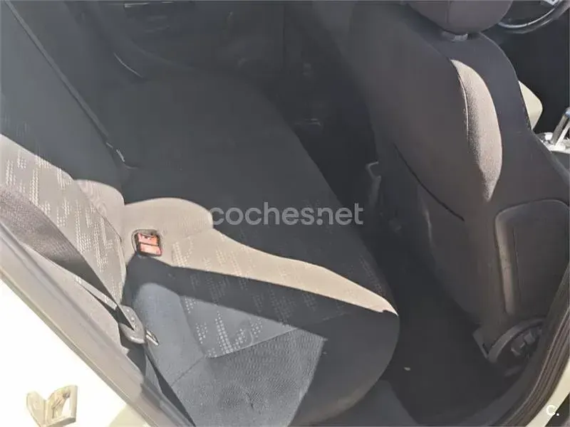 Usado Opel Corsa 85 CV (62 kW) 2011 Blanco Utilitario