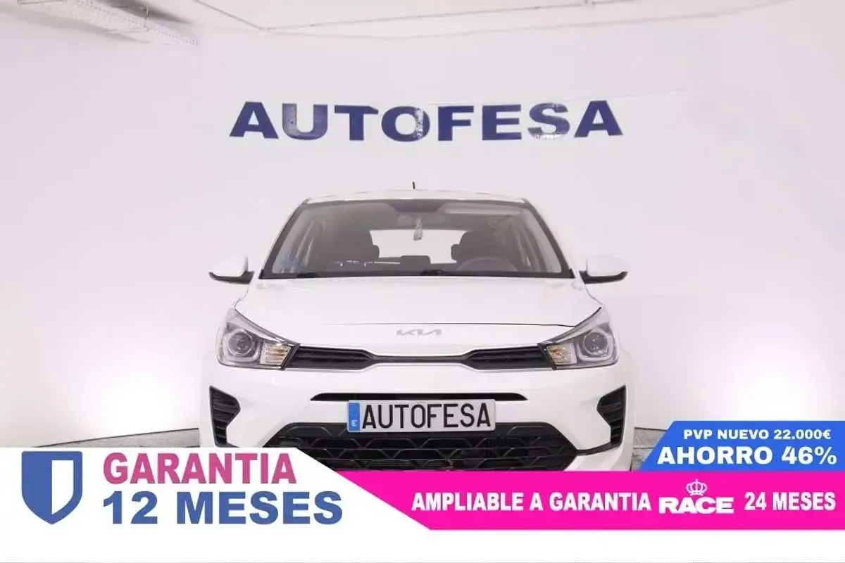 Usado Kia Rio 101 CV (74 kW) 2022 Blanco Berlina