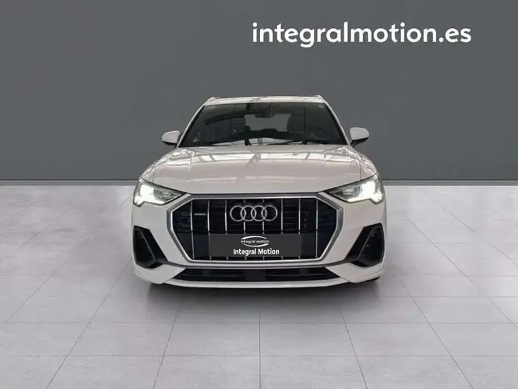 Usado Audi Q3 S-Line 190 CV (139 kW) 2019 Blanco SUV