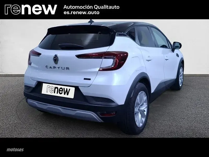 Usado Renault Captur Evolution 145 CV (106 kW) 2023 Blanco SUV