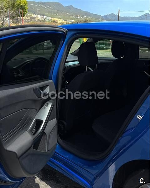Usado Ford Focus ST-Line 125 CV (91 kW) 2023 Azul Berlina