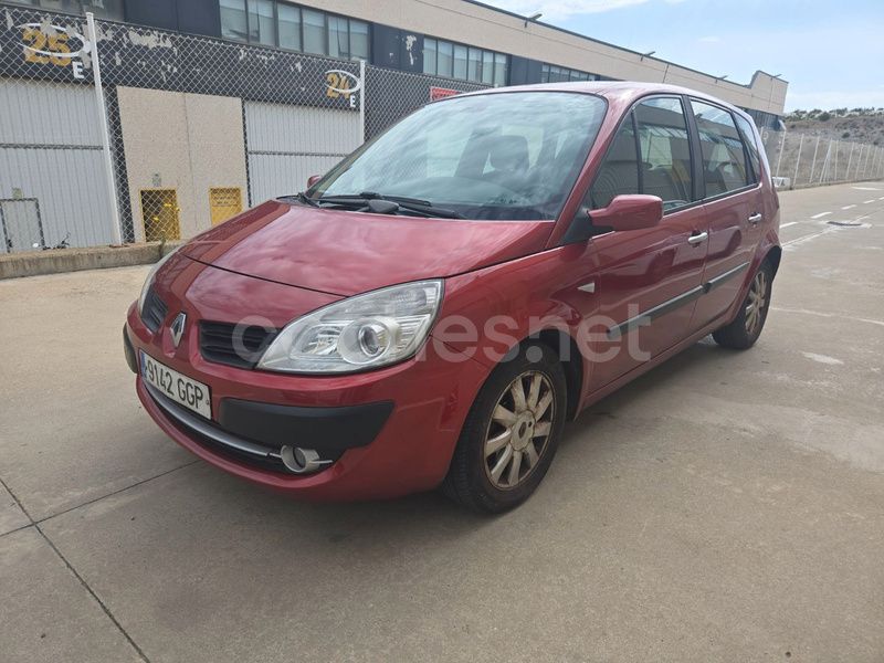 Granate Usado 2008 Renault Scénic II Dynamique Monovolumen | 3350 € (Precio justo) - Imagen 1/4