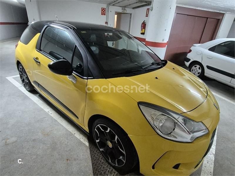 Usado Citroën DS3 155 CV (114 kW) 2010 Amarillo Utilitario