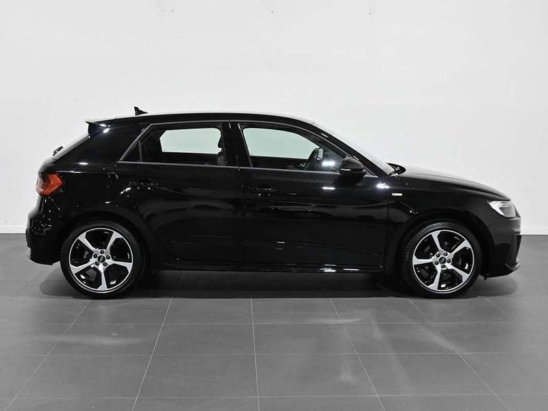 Usado Audi A1 Sportback Comfort 110 CV (80 kW) 2023 Negro Utilitario