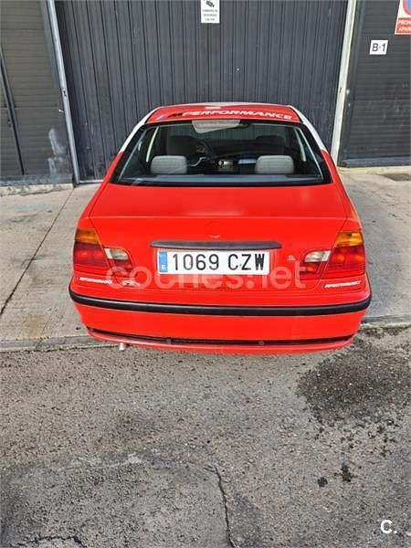 Usado BMW 320 136 CV (100 kW) 2000 Negro Berlina