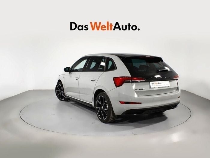 Gris Usado 2023 Skoda Scala Monte Carlo Utilitario | 26.100 € (Un poco caro) - Imagen 1/4