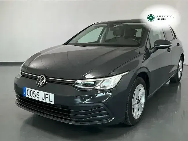 Usado VW Golf VIII 110 CV (80 kW) 2022 Gris