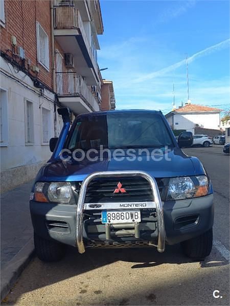 Azul Usado 2000 Mitsubishi Montero SUV | 12.000 € (Caro) - Imagen 1/4