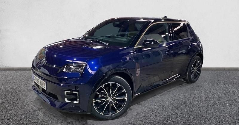 Usado 2025 Renault 5 E-Tech Iconic | 26.999 € (Precio justo) - Imagen 1/4