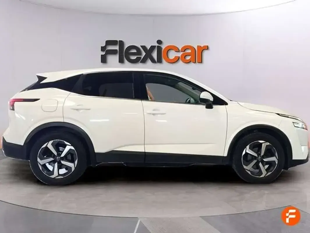 Usado Nissan Qashqai N-Connecta 158 CV (116 kW) 2023 Blanco SUV