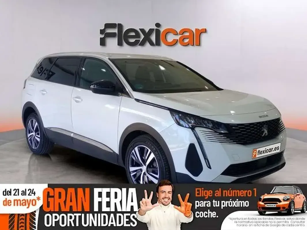 Usado Peugeot 5008 Allure 131 HP (96 kW) 2024 SUV