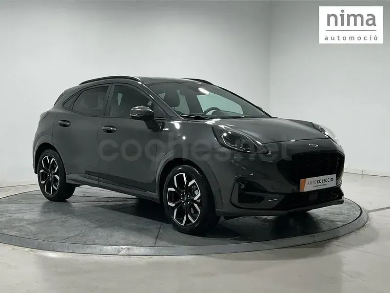 Usado Ford Puma ST-Line X 155 CV (114 kW) 2023 Gris / plata SUV
