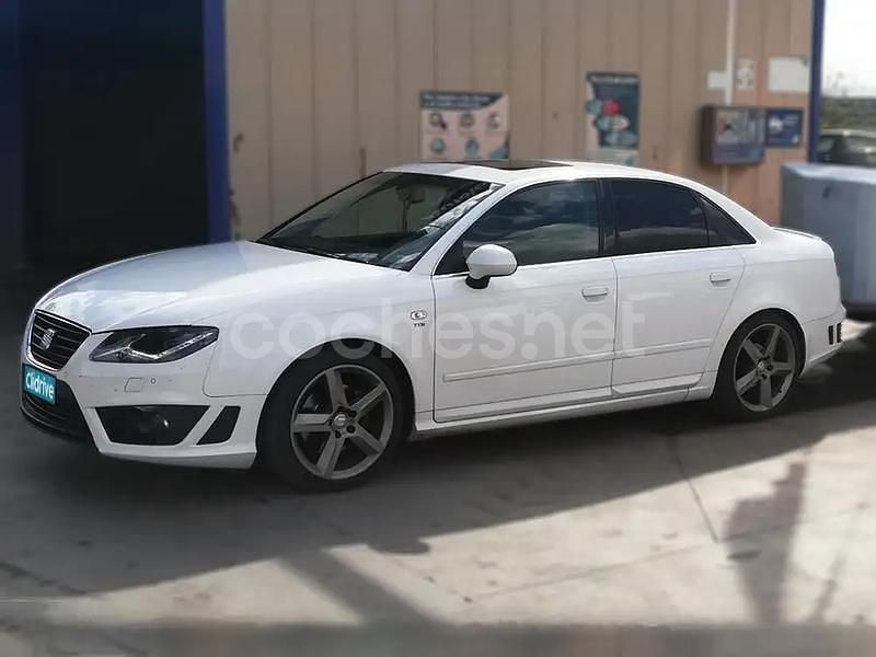 Usado Seat Exeo Sport 170 CV (125 kW) 2011 Blanco Berlina