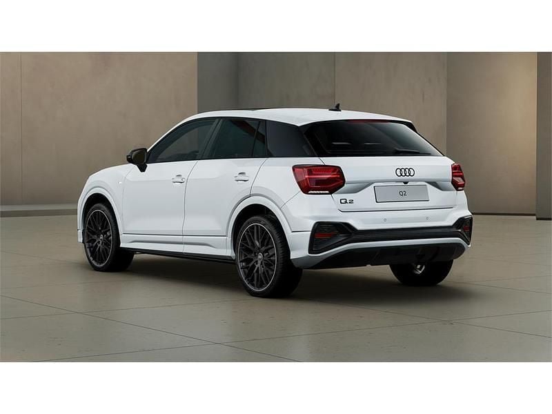 Nuevo Audi Q2 Black Edition 150 CV (110 kW) 2025 Blanco glaciar SUV