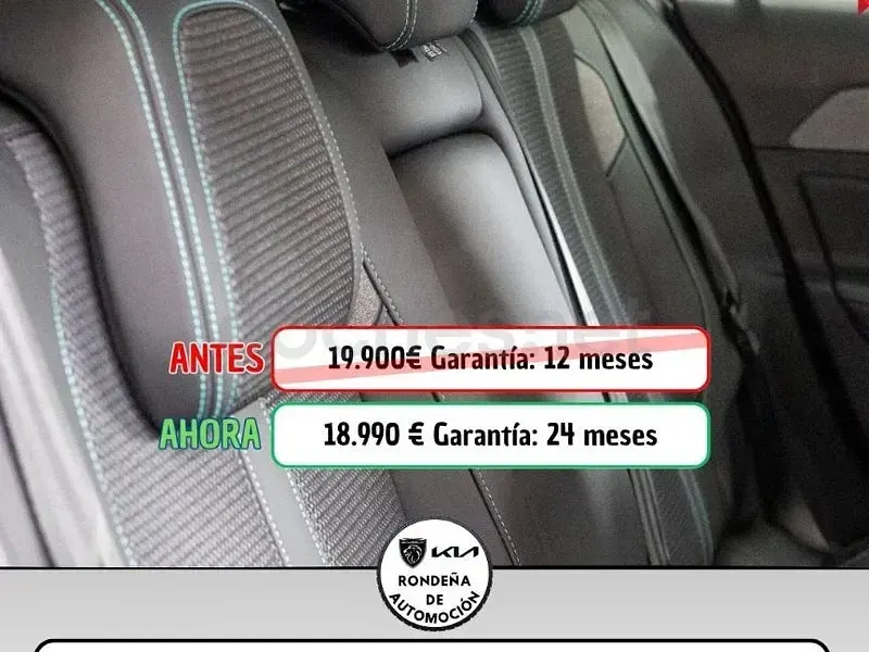 Usado Peugeot 308 Allure 130 CV (95 kW) 2024 Gris / plata Berlina