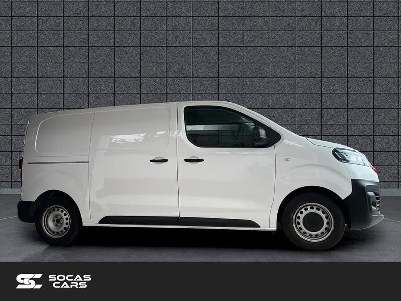 Usado Opel Vivaro 102 HP (75 kW) 2022 Branco Monovolume
