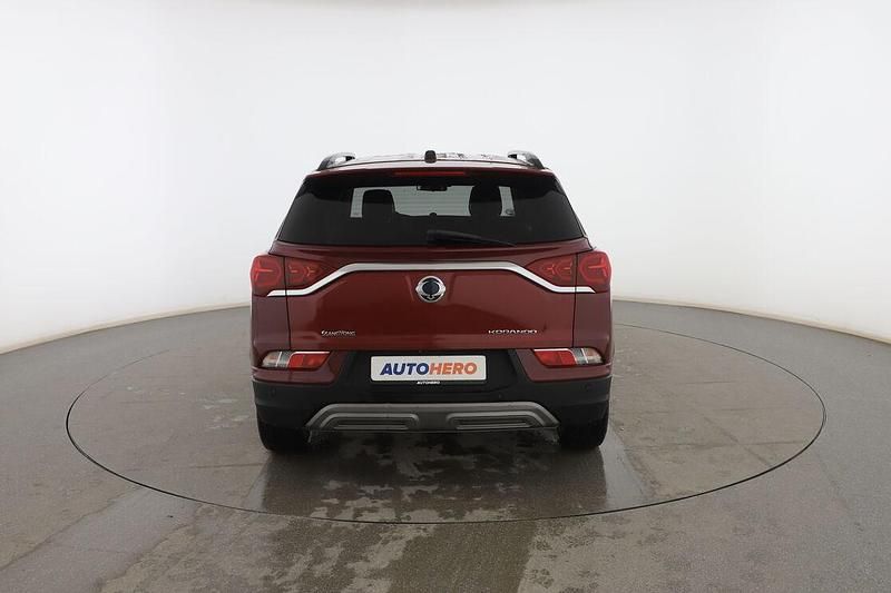Usado Ssangyong (KGM) Korando 163 CV (119 kW) 2019 Rojo SUV