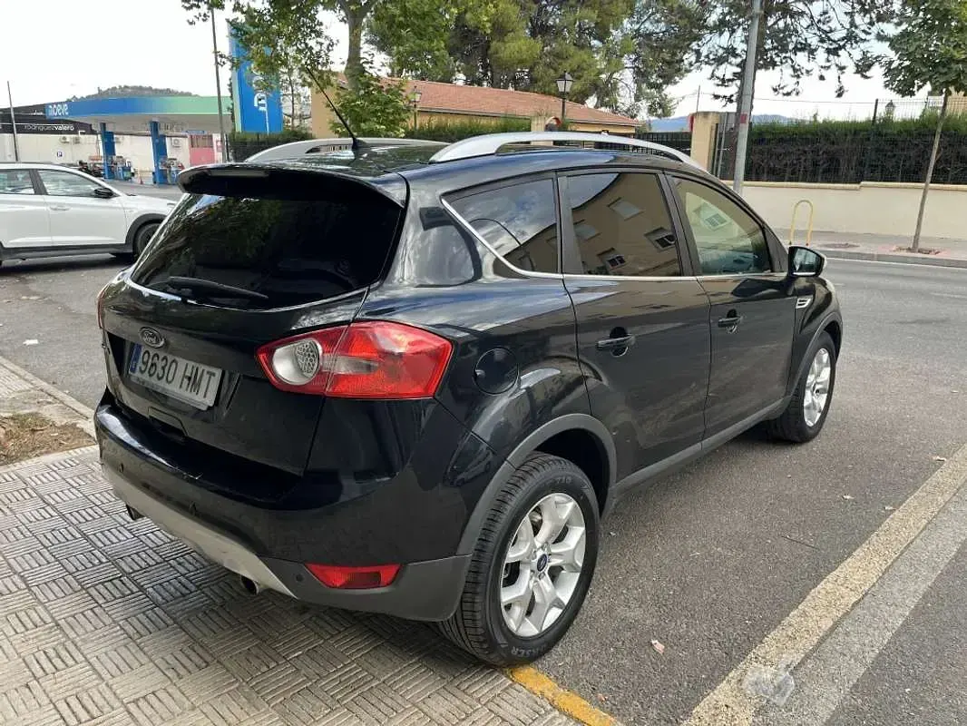 Usado Ford Kuga Trend 140 CV (102 kW) 2012 Gris SUV