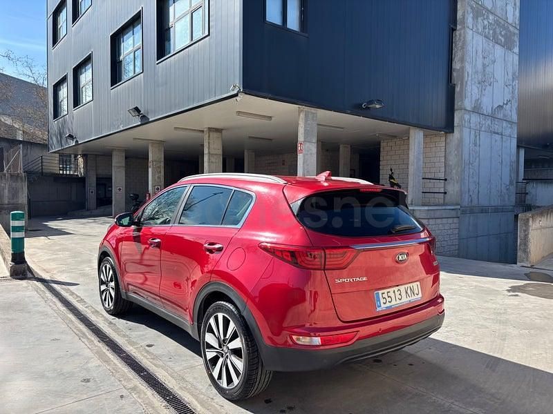 Usado Kia Sportage 115 CV (84 kW) 2018 Rojo SUV