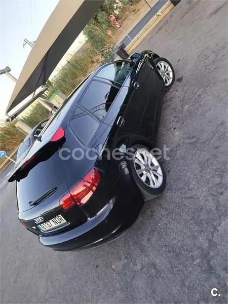 Usado Audi A3 Ambiente 140 CV (102 kW) 2011 Negro Utilitario