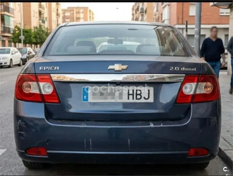 Usado Chevrolet Epica LT 150 CV (110 kW) 2011 Azul Berlina