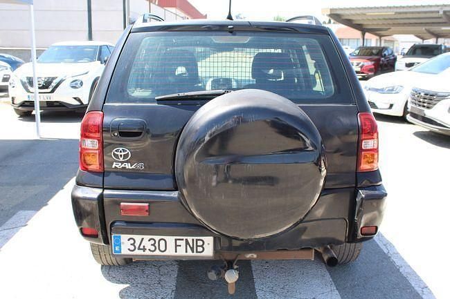 Usado Toyota RAV4 Executive 116 CV (85 kW) 2005 Negro SUV