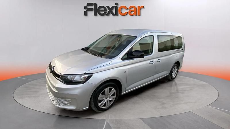 Usado VW Caddy Maxi 122 CV (89 kW) 2024 Gris Monovolumen