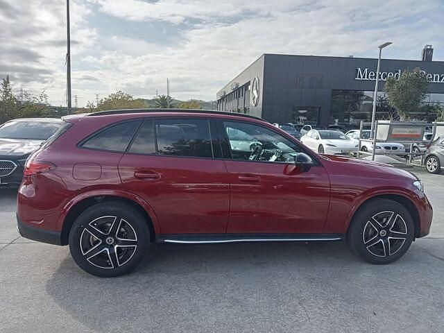 Usado Mercedes GLC300e 333 CV (244 kW) 2024 Rojo SUV