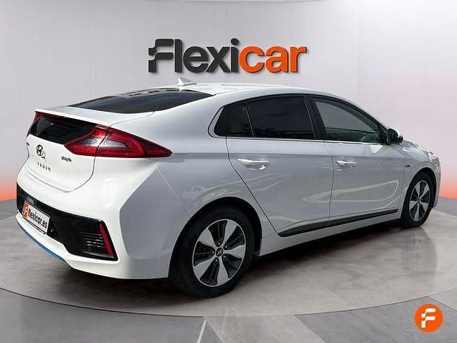 Usado Hyundai Ioniq Style 141 CV (103 kW) 2018 Blanco Utilitario